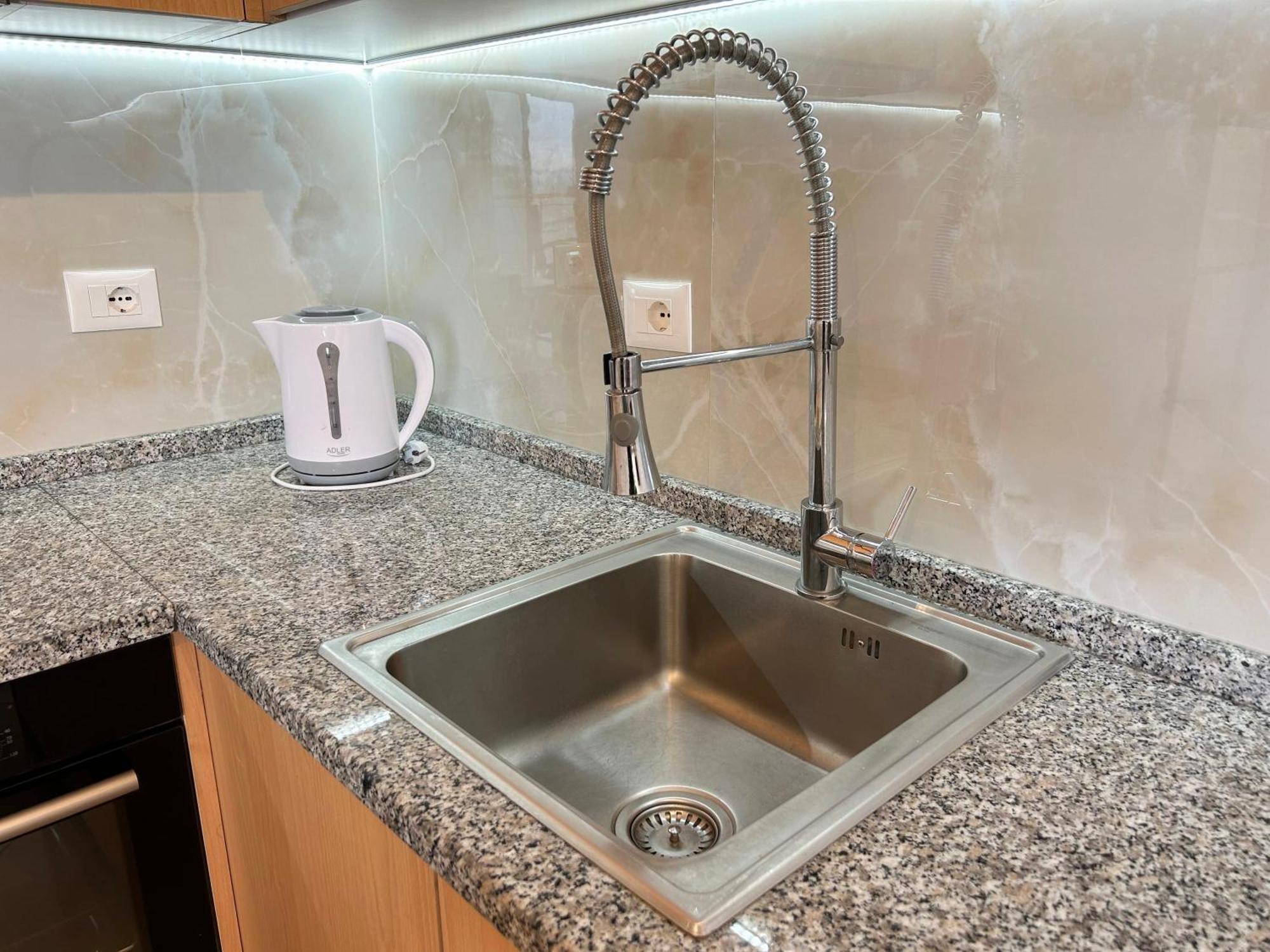 Pavaresia 669 Apartman *